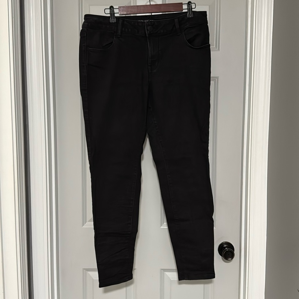 Maurice’s 14W Mid Rise Jeans with Stretch